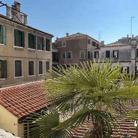 Stella Bis, 500m From Rialto's Bridge * Venice